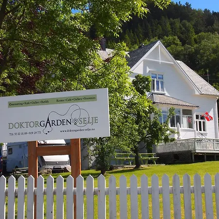 Doktorgarden Pensionat *